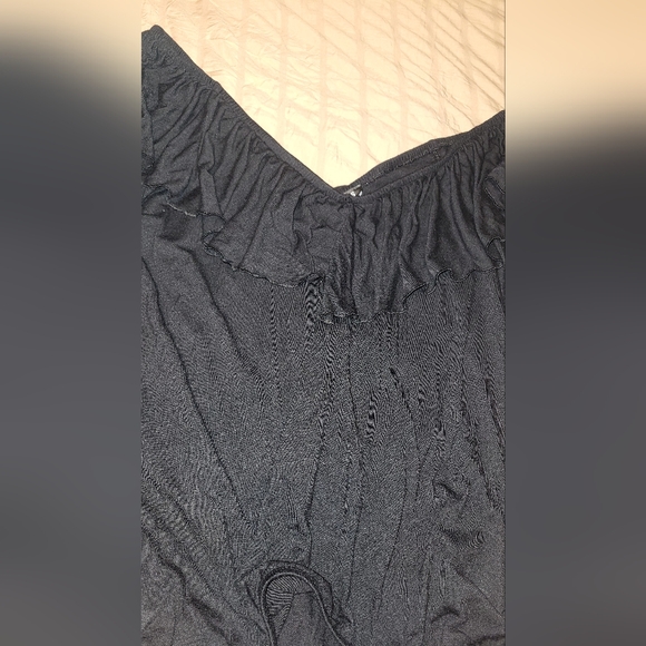 Express Black Off-Shoulder Top - Picture 3 of 5